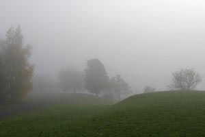 En passant d'un endroit  l'autre dans les quartiers piphriques "haut" de Clermont, j'tais  la limite entre brouillard et ciel bleu, et c'tait bientt Nol ...
